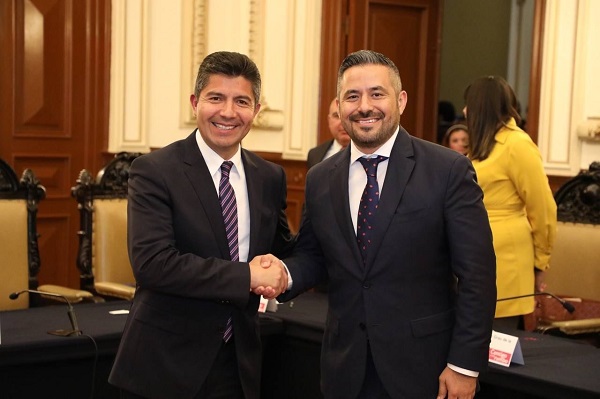 Aprueban licencia definitiva de Eduardo Rivera como alcalde