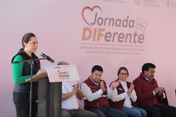 A través de “Jornada DIFerente”, gobierno apoya a mujeres