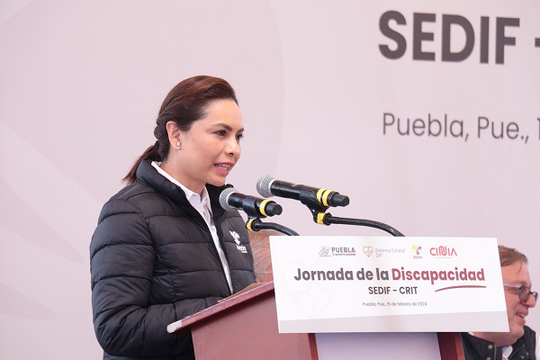 Realizan Sedif y CRIT jornada de atención a personas con discapacidad