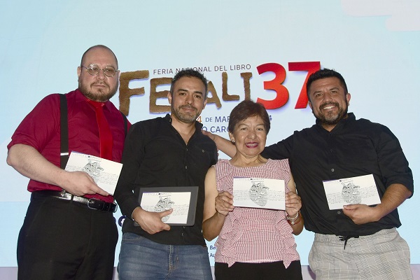 Rectora Lilia Cedillo Ramírez presenta libro Cuenta conmigo