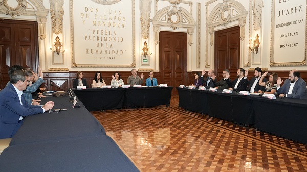 Se instala la comisión de entrega-recepción del municipio de Puebla