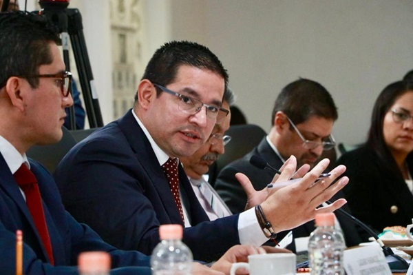 Gobierno estatal fortalece seguridad con más policías y tecnología