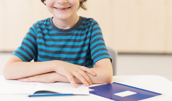 Trazos Financieros: educación financiera para menores