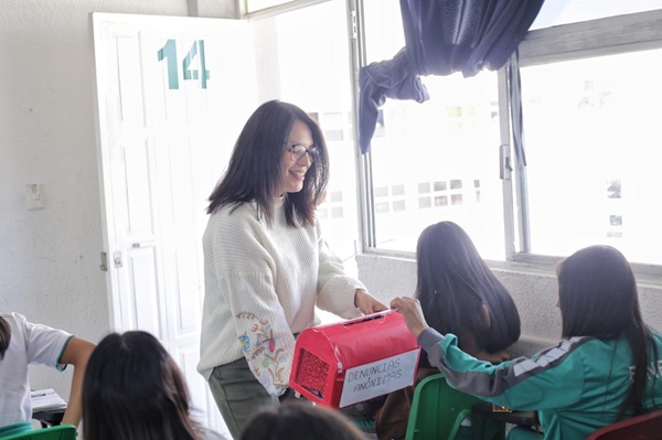 SMDIF Puebla refuerza prevención del suicidio