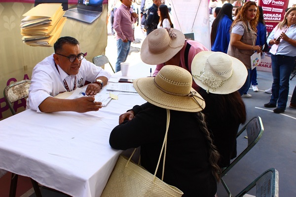 Ayuntamiento acerca servicios a San Andrés Azumiatla