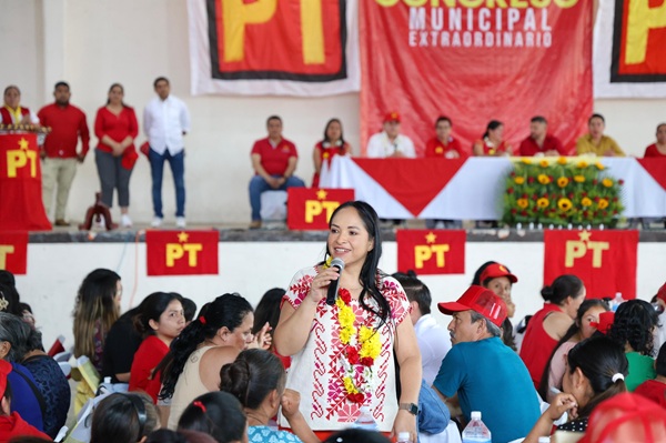 Liz Sánchez fortalece al PT en la Sierra Nororiental