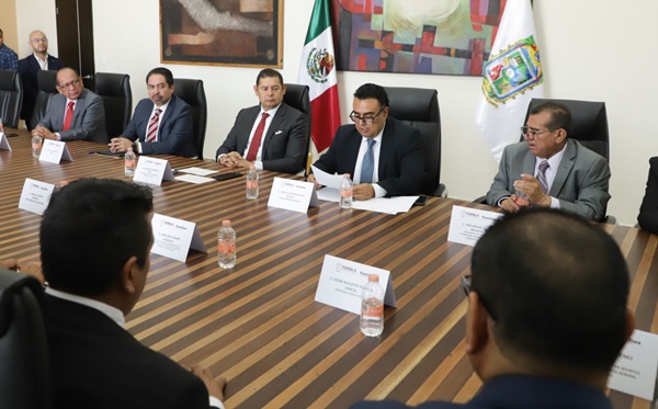 Nombran a Juan Carlos Valdéz titular del Sedif