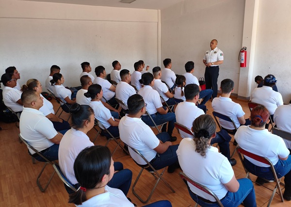 Más de 30 nuevos policías capacita la SSC Cholula