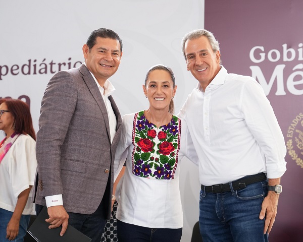 Pepe Chedraui reconoce compromiso de Sheinbaum con la salud infantil
