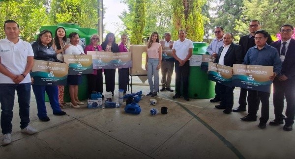 Captadores de lluvia llegan a escuelas en Texmelucan