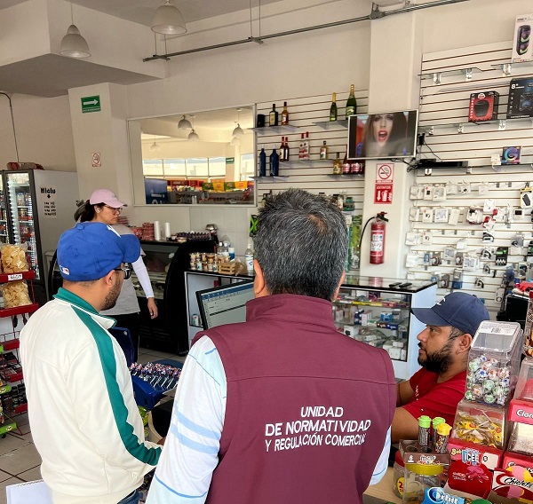 Refuerzan operativos contra venta ilegal alcohol