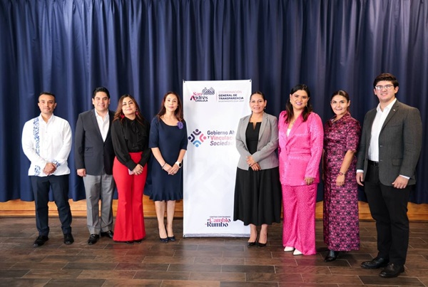 Reinstala Lupita Cuautle Consejo Ciudadano