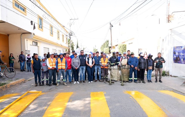 San Andrés Cholula mejora vialidades en San Francisco Acatepec