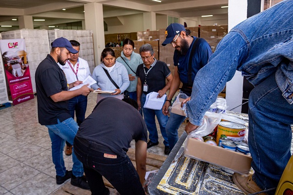 Entrega DIF Puebla Capital insumos alimentarios del programa “Desayunos Calientes”