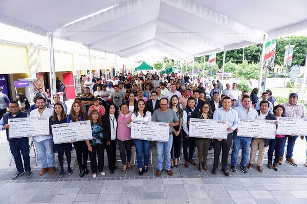 Lupita Cuautle impulsa economía local y empleo