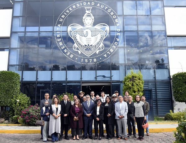 Investigación con impacto social, fortaleza de la BUAP: Cedillo