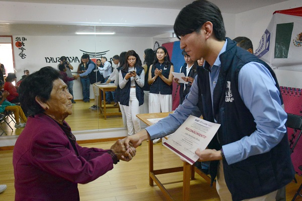 CUPS celebra 24 años de alfabetización