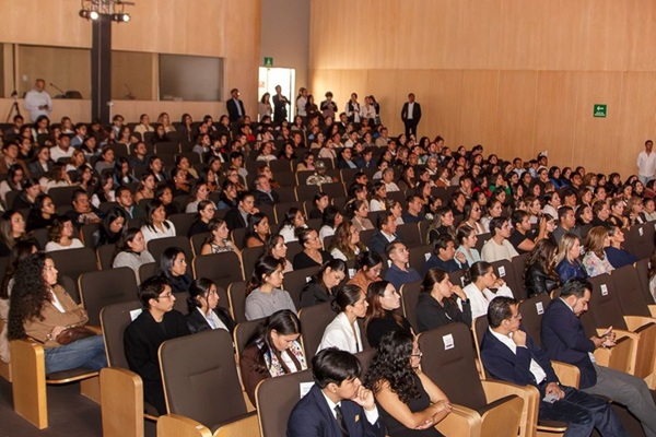 Capacitan a más de 5 mil personas para impulsar MiPyMes