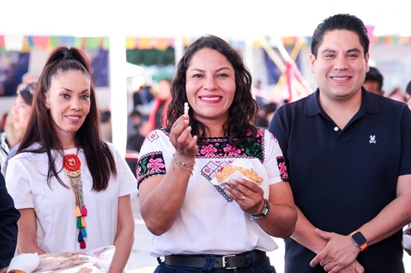 Lupita Cuautle fortalece la tradición panadera con la Feria de la Rosca