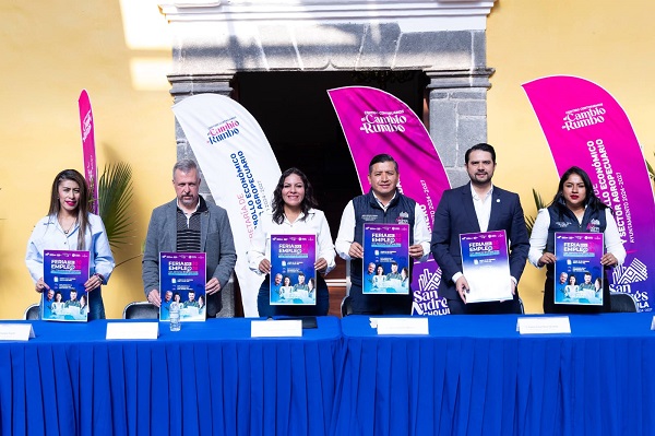 Presenta Lupita Cuautle Feria del Empleo 2026