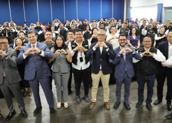 Entrega Alejandro Armenta equipos para fortalecer SICOM