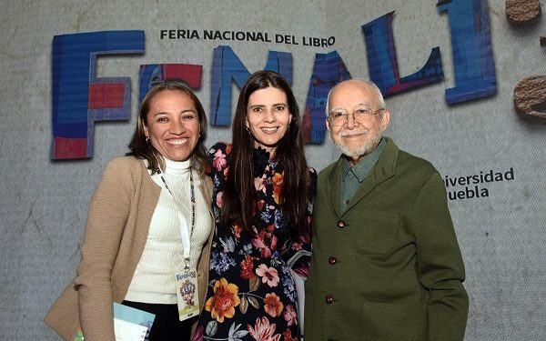 Presentan el libro “Hijas de la historia 2” en la Fenali BUAP 2026