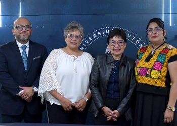 Reconoce BUAP labor en Prepa Benito Juárez