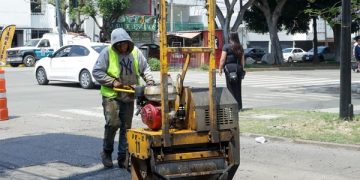 Refuerzan acciones de bacheo para mejorar seguridad vial