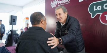 Escucha Pepe Chedraui a vecinos en Amalucan