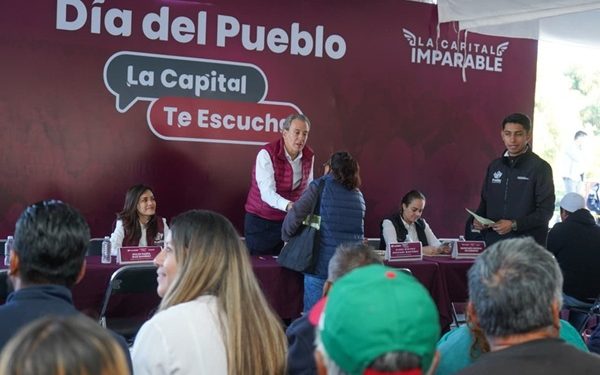 Escucha Pepe Chedraui a vecinos de Totimehuacan