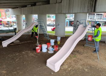 Rehabilita Ayuntamiento de Puebla mobiliario urbano