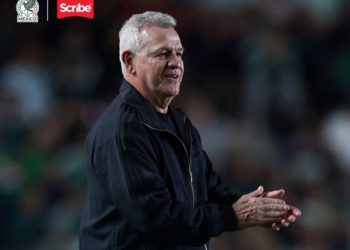 Define Aguirre a 20 jugadores rumbo al Mundial