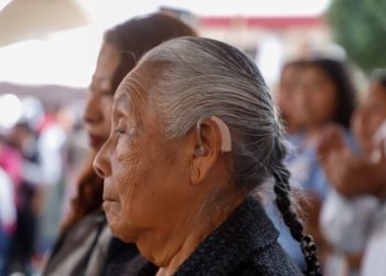 Entrega Sedif 2 mil auxiliares auditivos