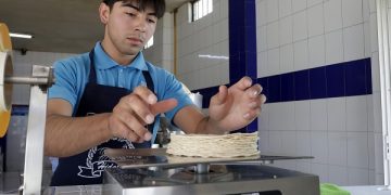 Pide Profeco frenar alza a la tortilla