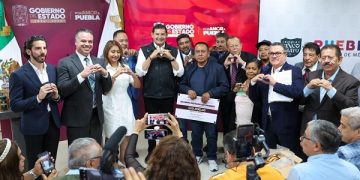 Apoya Alejandro Armenta a migrantes poblanos