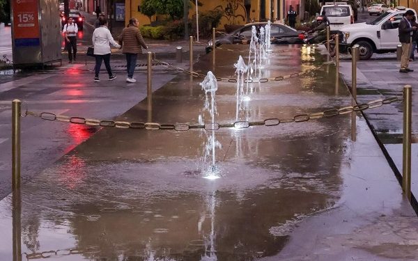 Recuperan fuentes emblemáticas de Puebla capital