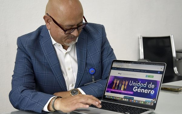 Conecta BUAP con videos científicos JoVE