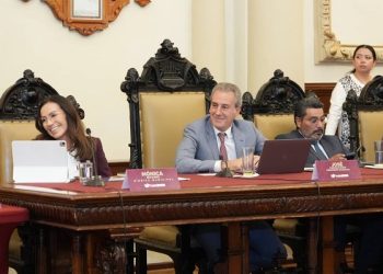 Aprueba Cabildo de Puebla pensiones y jubilaciones