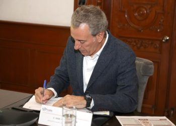 Acuerdan alza de 24% en prestaciones de Limpia