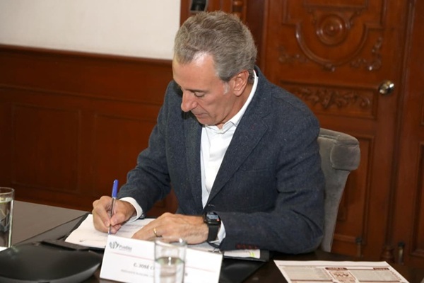 Acuerdan alza de 24% en prestaciones de Limpia