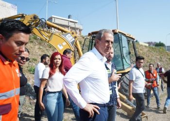 Encabeza Chedraui trabajos de desazolve en la capital poblana