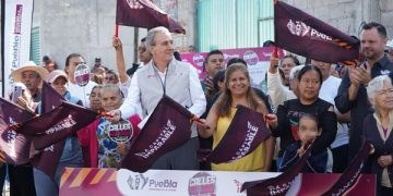 Lleva Pepe Chedraui pavimentación a la colonia El Salvador