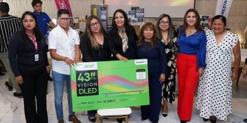 Reconoce Lupita Cuautle a docentes