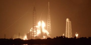 Explosión del cohete de Blue Origin retrasa planes de Bezos