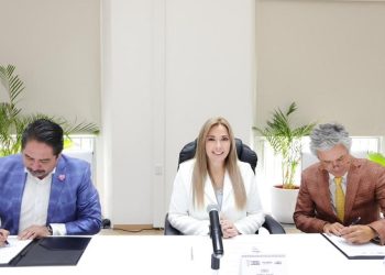 Fortalece Sedif atención social en Puebla