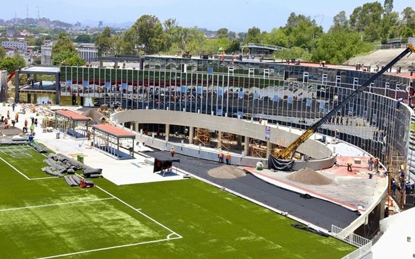 Registra Universidad del Deporte 93% de avance