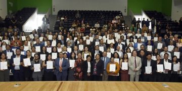 Reconoce BUAP trayectoria universitaria