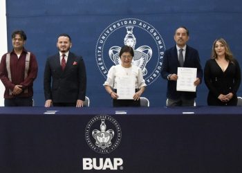Certifica BUAP a 2 mil 500 tutores