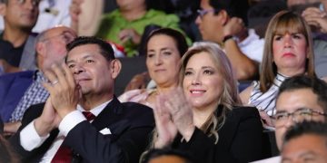 Celebra Puebla a padres con festival