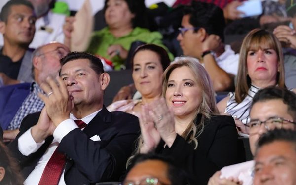 Celebra Puebla a padres con festival